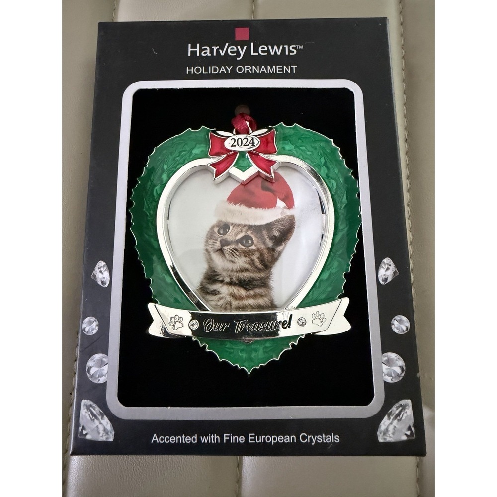 Harvey Lewis Holiday Pet Ornament With Fine European Crystals Our Treasure